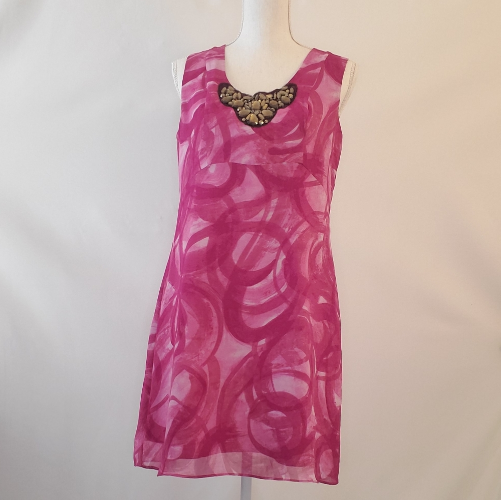 🌟 3 for $15 Deal! 🌟Simply Vera Wang pink jeweled sleeveless dress PM